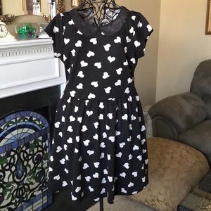 Short sleeve dress